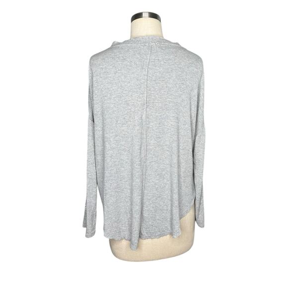 YOUNGLA Silver Cloud Cardigan Sweater Button Front V-Neck S/M Gray Ribbed Knit - Picture 3 of 6